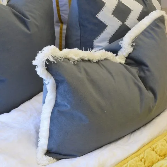 St. Kilda Grey Rect. Cover   Feather Insert